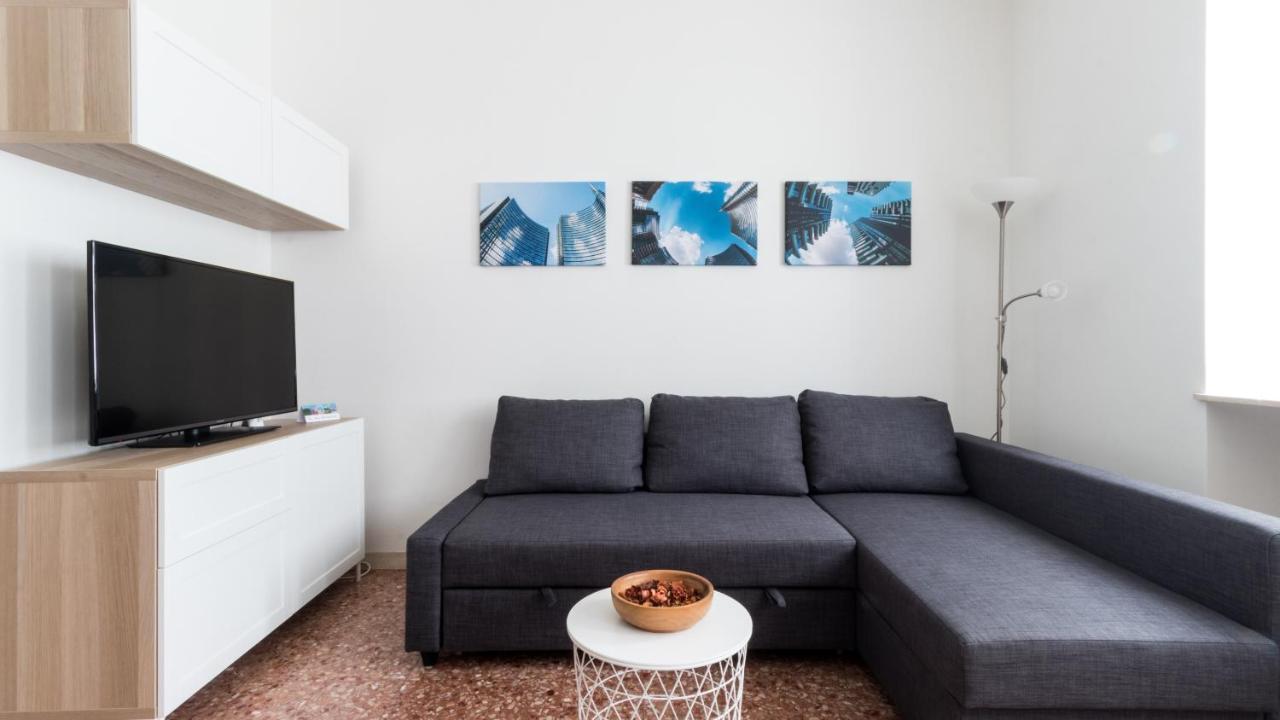 Italianway - Zara 63 Apartment Milan Luaran gambar